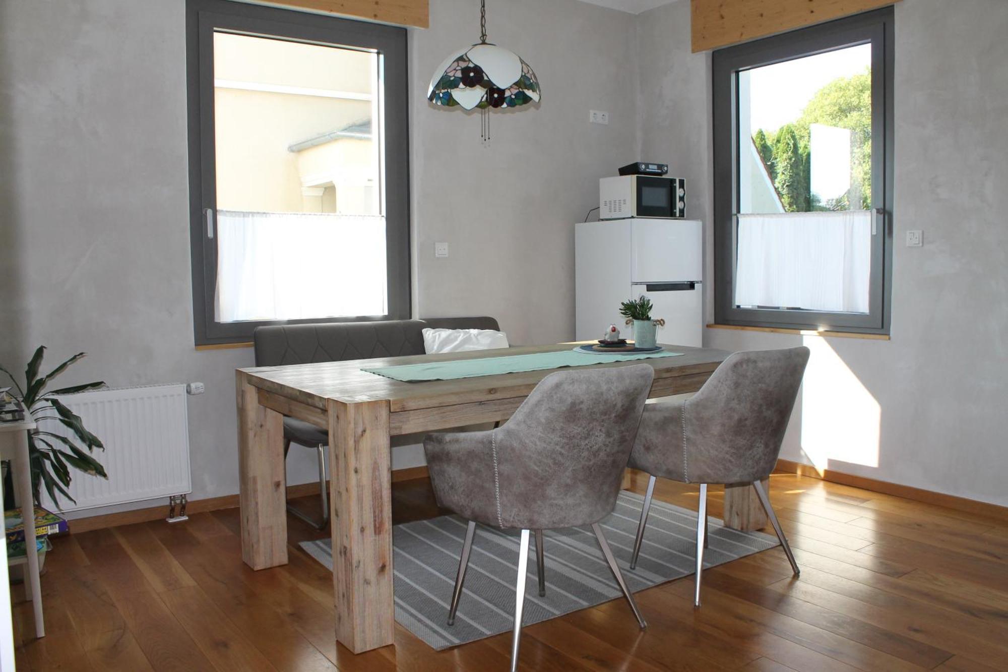 Apartment Haus Knaeppen Size M *
